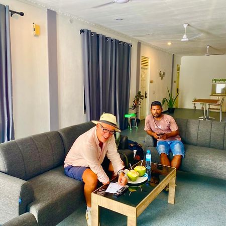 Clove Beach Addu City Ngoại thất bức ảnh