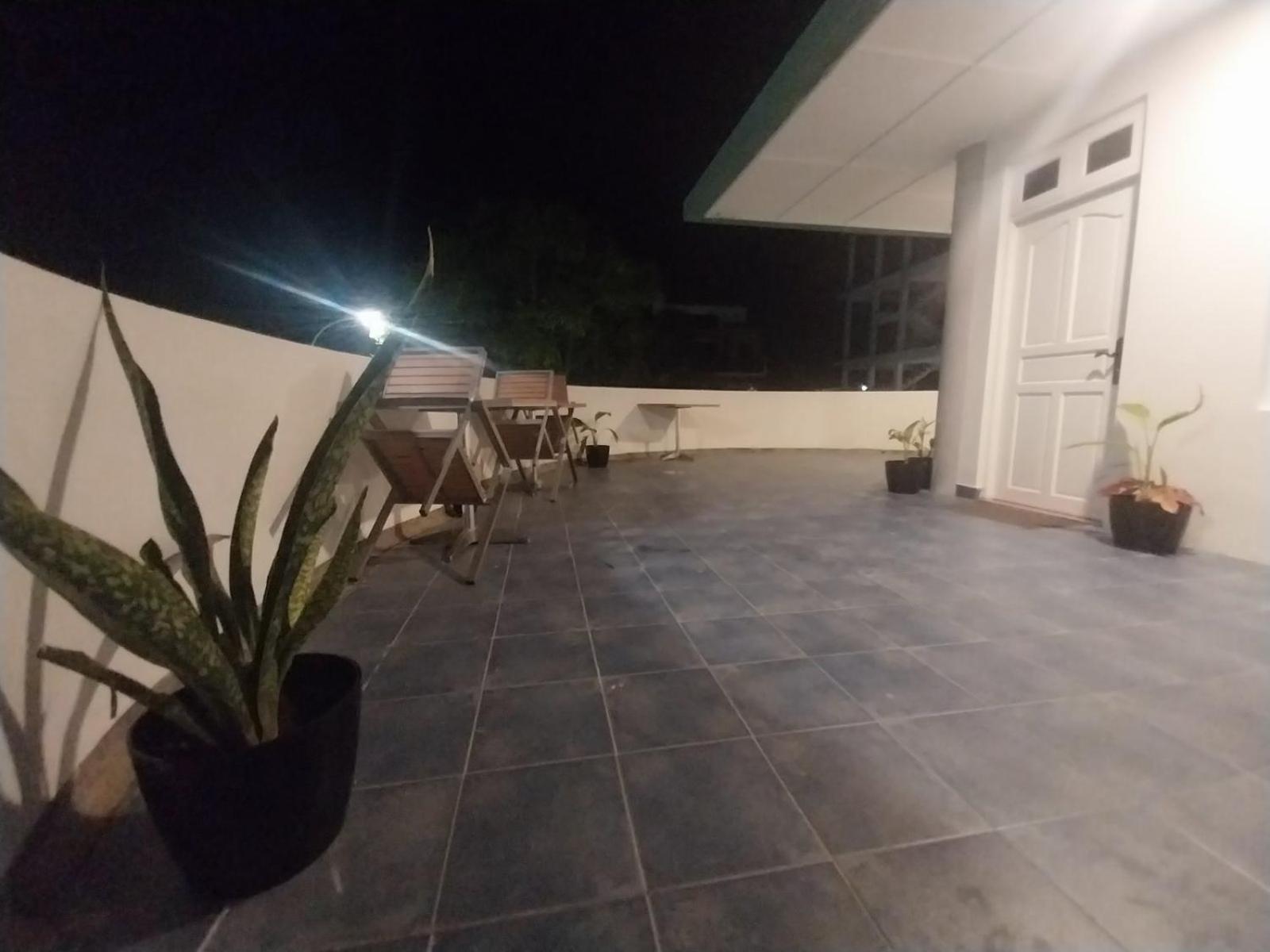 Clove Beach Addu City Ngoại thất bức ảnh